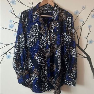 M&S Collection VGUC black, blue, white and tan button down blouse, wide cuffs